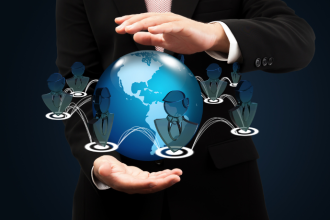 Luciano Guimaraes Tebar destaca os riscos e oportunidades da economia global da água.