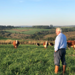 Aldo Vendramin ressalta que o futuro do agro nasce da inovação sem esquecer o legado das gerações que construíram o campo.