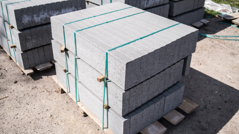 Descubra como a alvenaria estrutural com blocos de concreto pode elevar a produtividade na execução das obras, em uma análise técnica apresentada por Valderci Malagosini Machado.