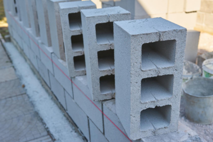 Alvenaria estrutural com blocos de concreto: Quais são os ganhos de produtividade na execução? Entenda como essa solução otimiza prazos e custos na prática com a visão de Valderci Malagosini Machado.